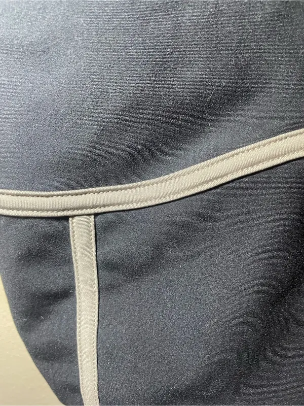 YPB by Abercrombie & Fitch Black Athletic Top XS Sleek Sporty Athleisure - Image 4