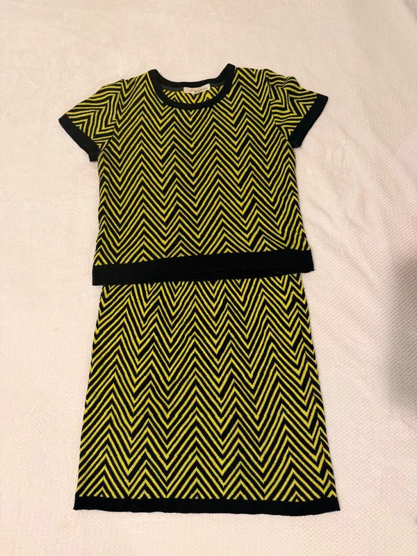 Rewind Yellow and Black Chevron Two-Piece Set - Image 2