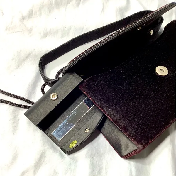 Vintage clutch/ go out purse 🌹 - Image 10