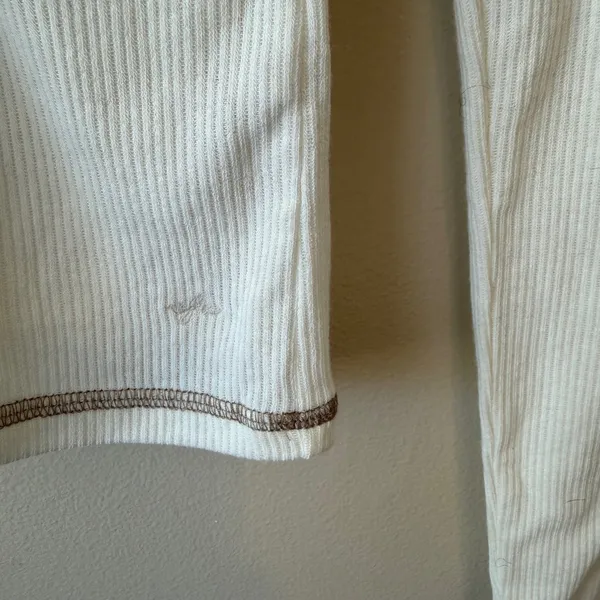 Out From Under Top Size S Ivory Lace Trim Henley Contrast Stitch Y2K Couquette - Image 6