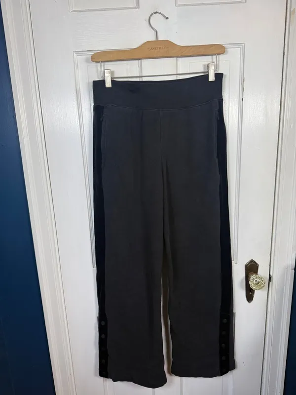 Athleta Retroplush Velvet Stripe Straight Leg Pant in black W2365 Sz S - Image 4
