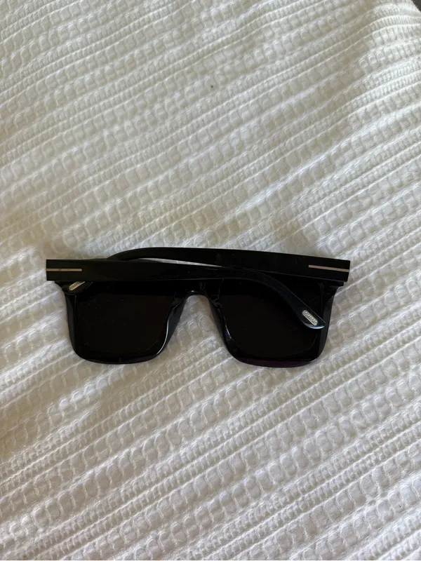 Tom Ford Black Oversized Square Sunglasses with Silver T Accents - Image 2