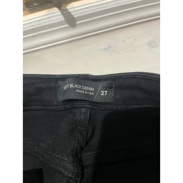 Just Black Denim Jeans Women's Size 27‎ Black Distressed Hem High Rise Skinny - Image 2