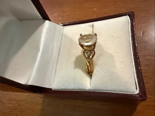 Vintage Victorian-Inspired 14K HGE Ring with Oval Moonstone Size 7 1/2 - Image 4