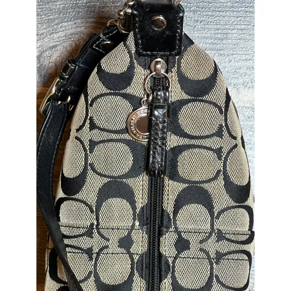 Coach Signature C Canvas Legacy Trim Hobo Shoulder Bag Purse Cosmetic 41642‎ Y2K - Image 4