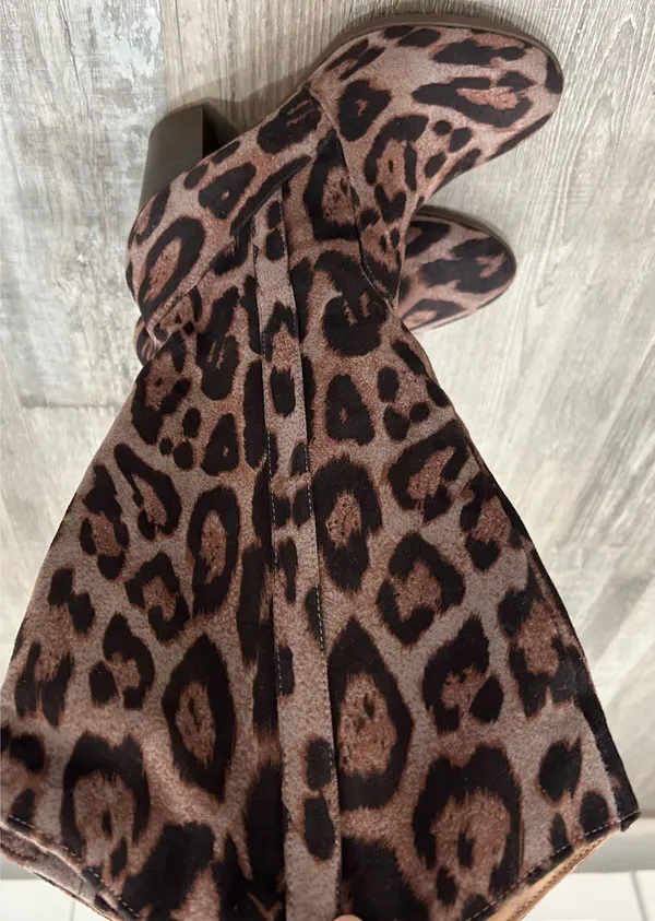 JG Leopard Print Boots - Image 7