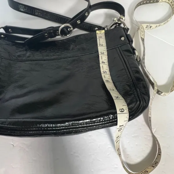 Coach Zoe Hobo Bag Womens Large Black Crinkled Patent Leather F15478‎ - Image 12