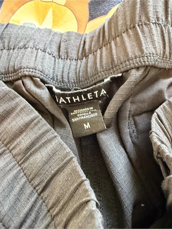 Athleta Boundless Cargo Jogger Pants Black Medium Ripstop - Image 5