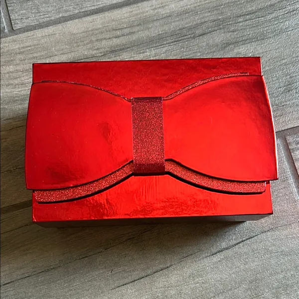 Aldo Red bow box earring and bracelet set - Image 2