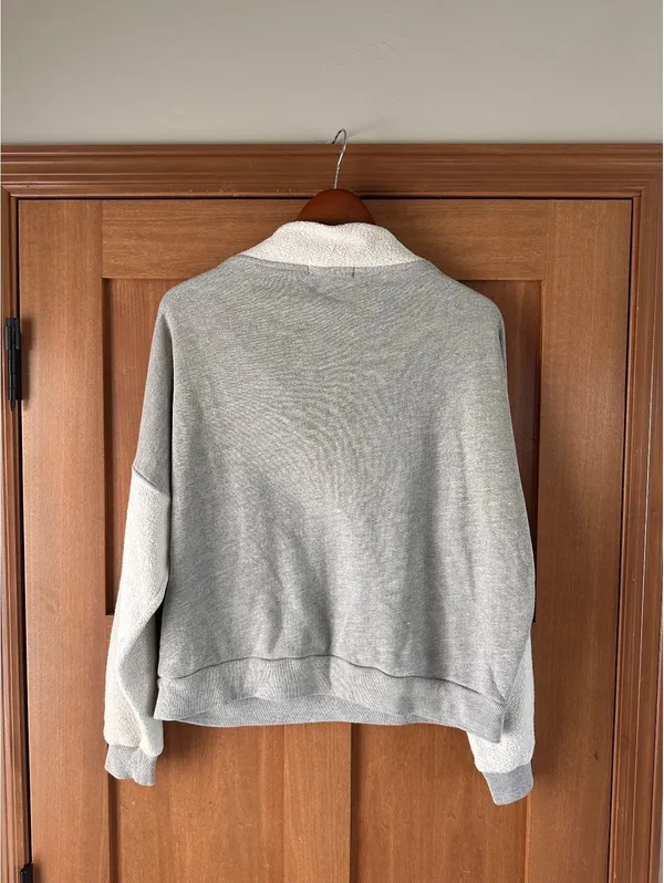 PerfectWhiteTee Tyra Fleece 1/4 Zip Pullover in Heather Grey Women’s Small - Image 6