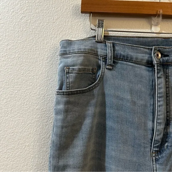 rag & bone Women's Serena High Rise Wide Leg Raw Hem Denim Jeans Size 34‎ - Image 6