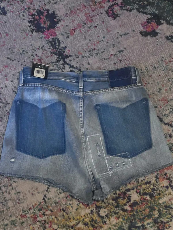 Levi’s 501 Shorts - Image 2