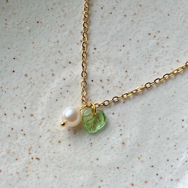 Handmade freshwater pearl & leaf fairy statement necklace🍃 - Image 7