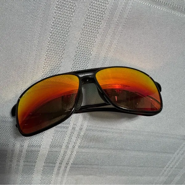Maui Jim Black Sunglasses with Orange Lenses‎ - Image 2