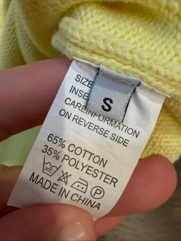 Yellow Sleeveless Button-Front Women's Sweater Vest Size Small - C31-054 - Image 2