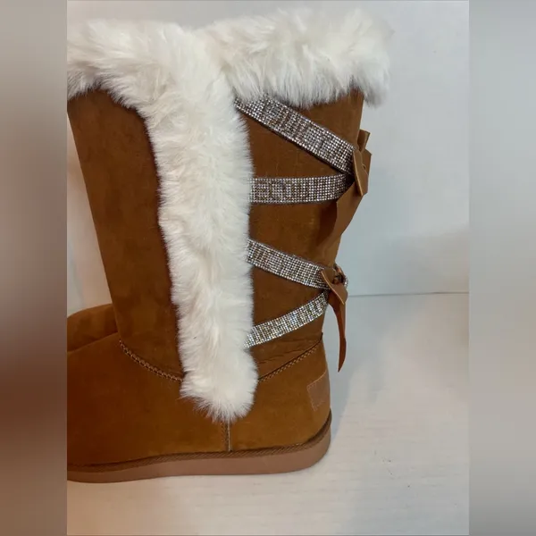 Juicy Couture Kaori Boots Faux Suede Fur Lined Tan/Chestnut Size 9. Ribbons Bows - Image 8