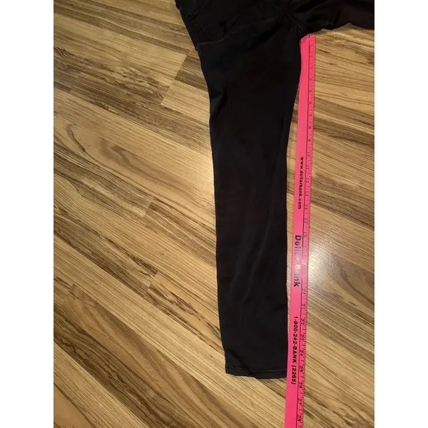 American Eagle Women's 6S 6 Short Black High Rise‎ Next Level Stretch Jeans - Image 7