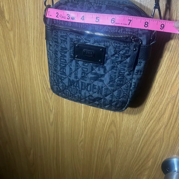 Steve Madden Black Crossbody Bag - Image 3