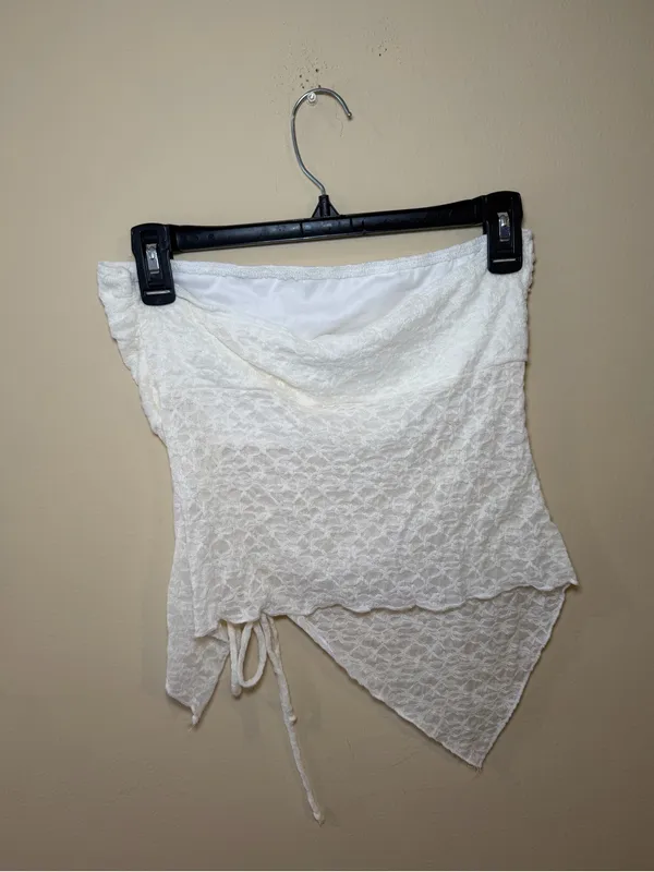 See You Monday White Lace Strapless Wrap Top - Image 2