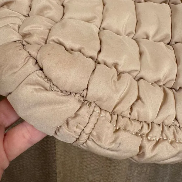 Wantable Tan Quilted Slouchy Puffer Shoulder Bag Purse - Image 5