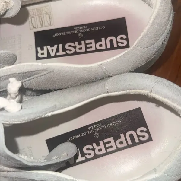 Golden Goose Light Gray Sneakers with Iridescent Star - Image 3