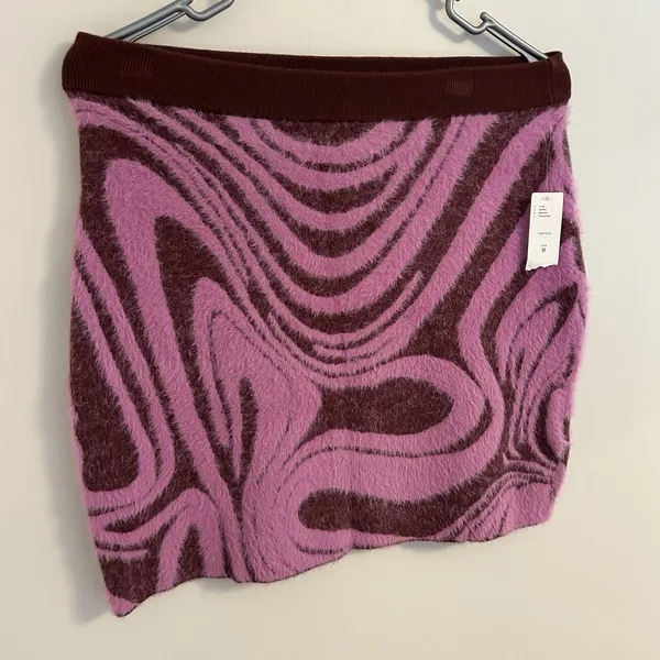 Anthropologie‎ Skirt Fuzzy Rib Trim Waist Pink Wine Size Medium Funky Retro NWT - Image 4