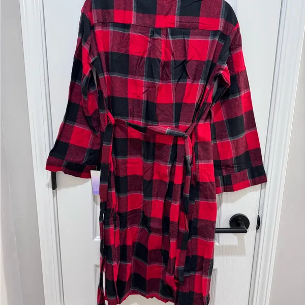 Stars Above Red and Black Plaid Robe- size XS/S - Image 2