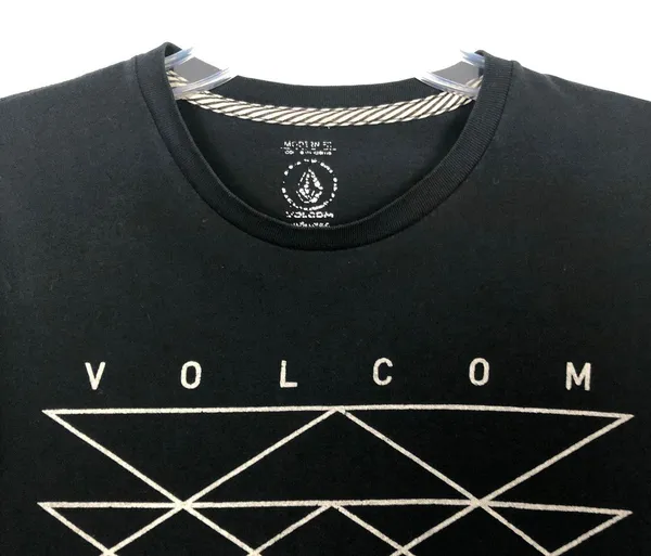 Volcom Men's Organic Cotton Black Tee Shirt Size M - Image 2