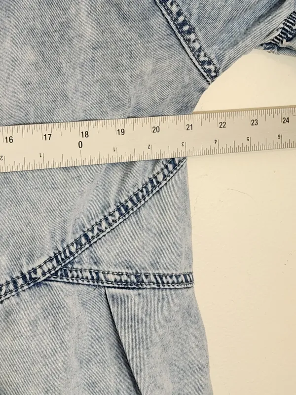 Light Wash Lightweight Denim Button-Up Shirt Dress Size Large Coastal Cowgirl - Image 5