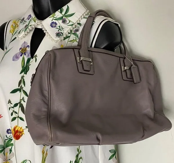 Coach Gray Medium Leather Tote Bag - Image 6