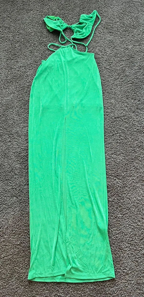 Showpo Green Cut Out Maxi Dress - Image 3