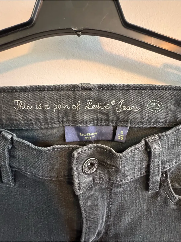 Levi's 531 Low Skinny Gray‎ Wash Stretch Jeans Women's 8/29 - Image 2