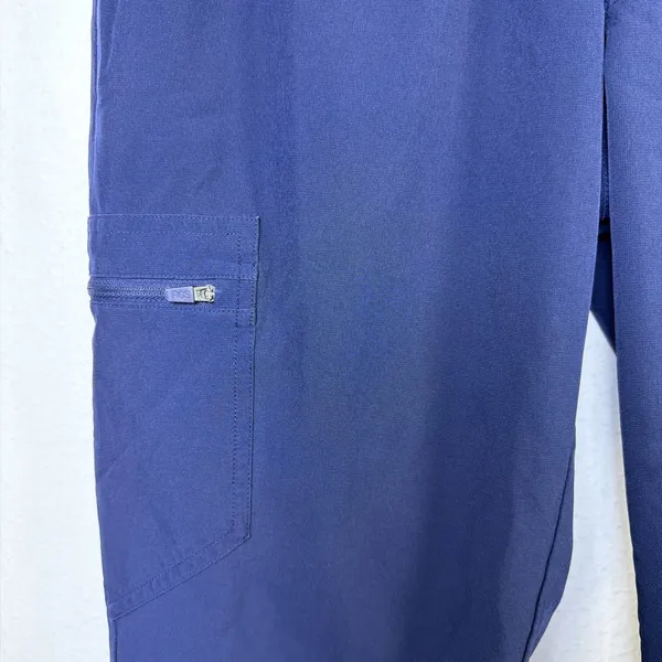 FIGS Womens zamora Freex Jogger Scrub Pants Navy Blue scrubs medical Size small - Image 3