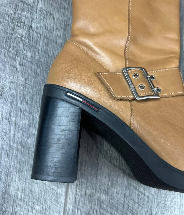 Tommy Hilfiger Brown Y2K Boots - Image 5