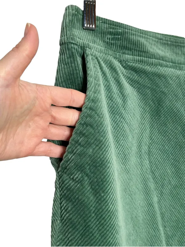 Boden Green Corduroy Pencil Skirt Academia LONG Length - Image 2