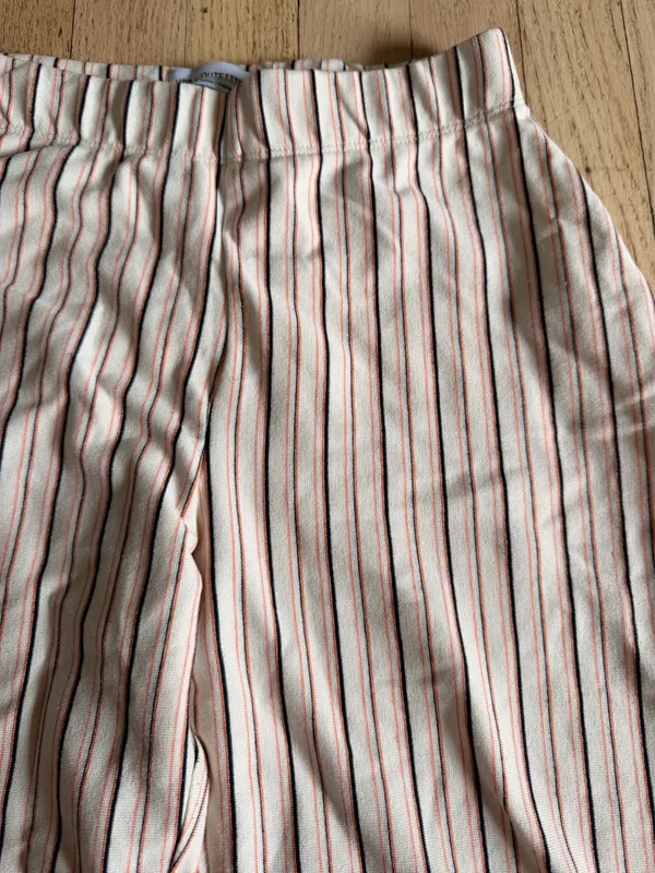 Urban Outfitters - Image 2
