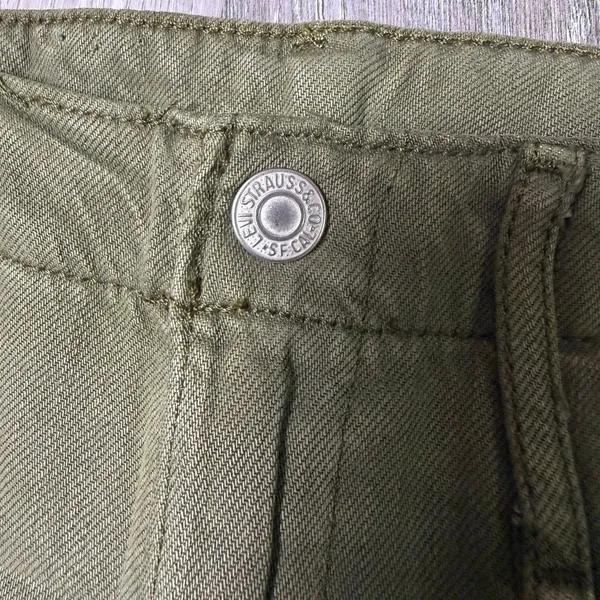 Levi’s Baggy Dad Cargo Tencel Pants Green - Image 3