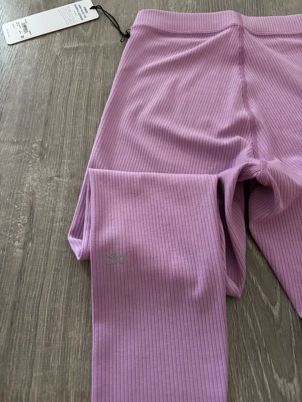 Nwt Alo Yoga Lilac Ribbed High-Waist 7/8 Blissful Legging (Xs) - Image 6