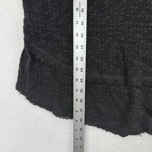 We The Free Top Small Black Long Sleeve V Neck Textured Knit Raw Hem Boho Casual - Image 3