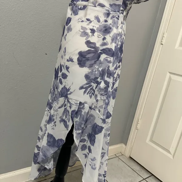By JL luxe Floral Blue and White Dress spaghetti strap size L new with tags - Image 10