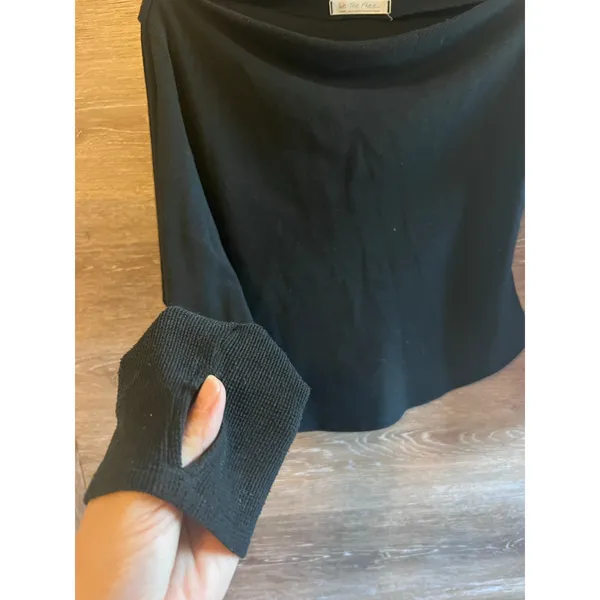 Free people top off shoulder waffle black size M long sleeves - Image 3