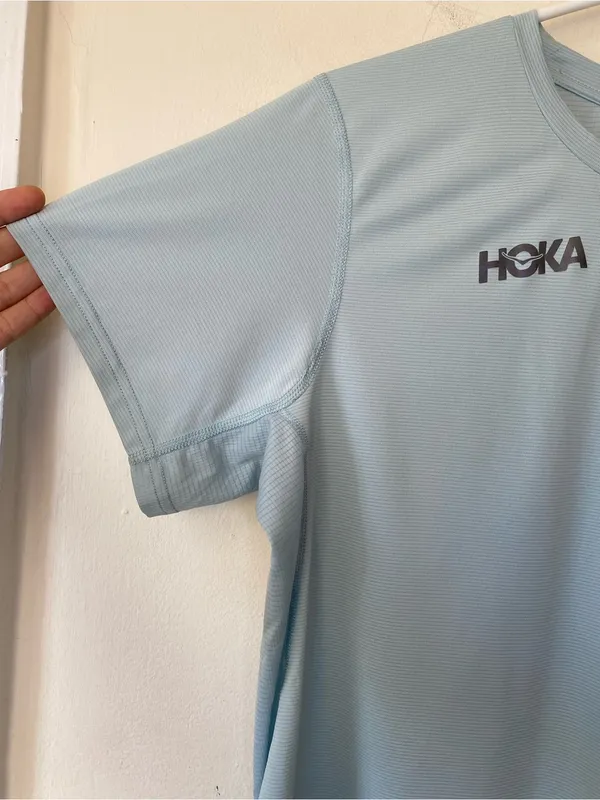 HOKA Women’s Performance Short Sleeve Top T-Shirt Light Blue Sz XL - Image 6