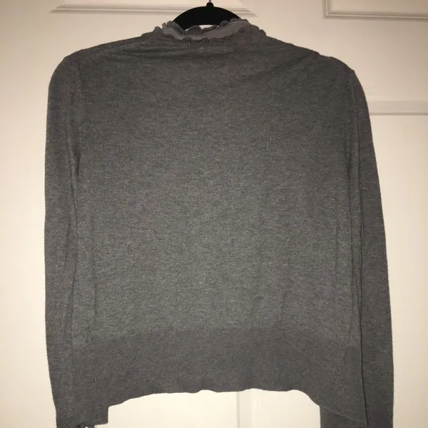 Banana Republic Cardigan - Image 4