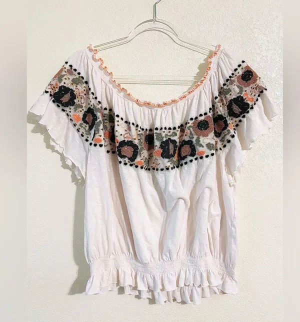 Free People sienna Off-Shoulder embroidery White Top Size: M - Image 2