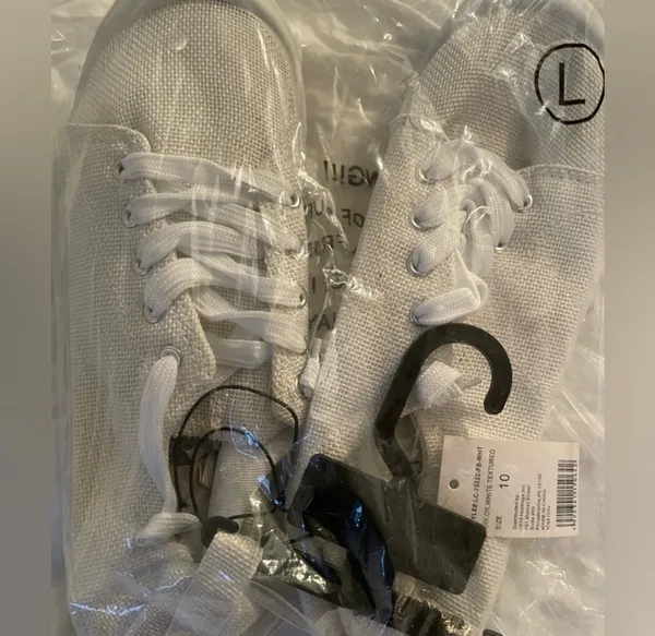 Soulmates Tennis/beach Sneakers NWT Size 10 - Image 5