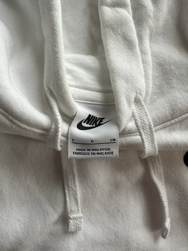 Nike Hoodie - Image 3