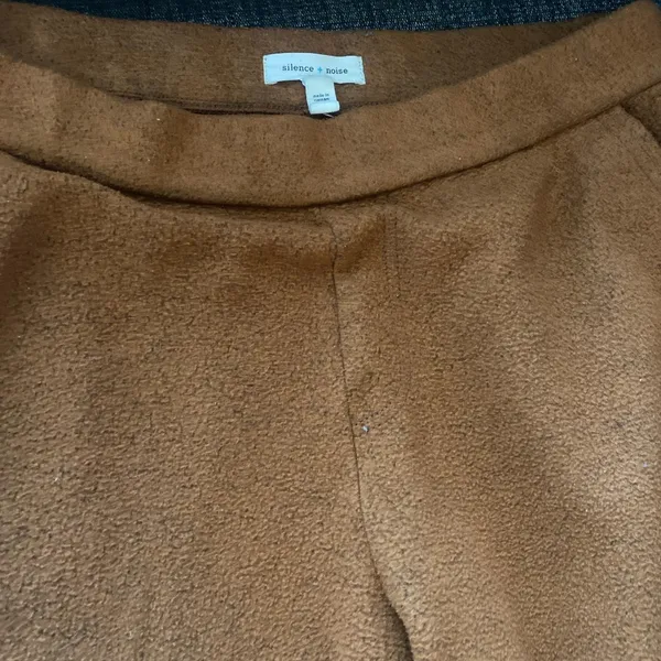 Silence + Noise / Urban Outfitters camel brown textured Insulated joggers. - Image 4