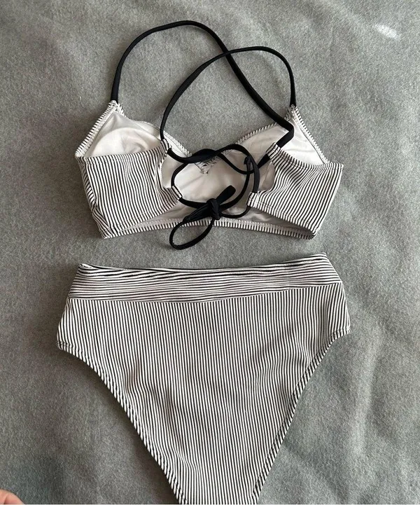 NWT Cupshe white black striped bikini size S - Image 3