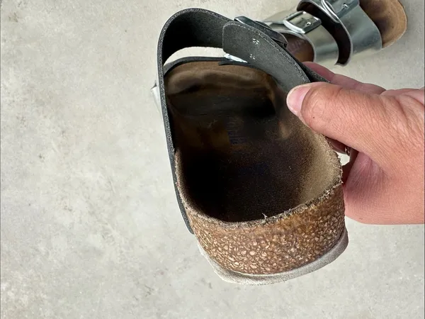 Birkenstock Arizona Silver Leather‎ Sandals size 6 - Image 9