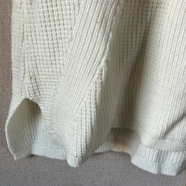 FINAL MARKDOWN White House Black Market Soft Cream cowl neck Sweater medium - Image 8